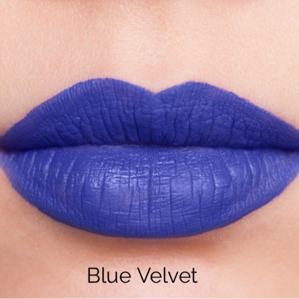 Blue Velvet, NIB JEFFREE Star Velour Liquid Lipstick